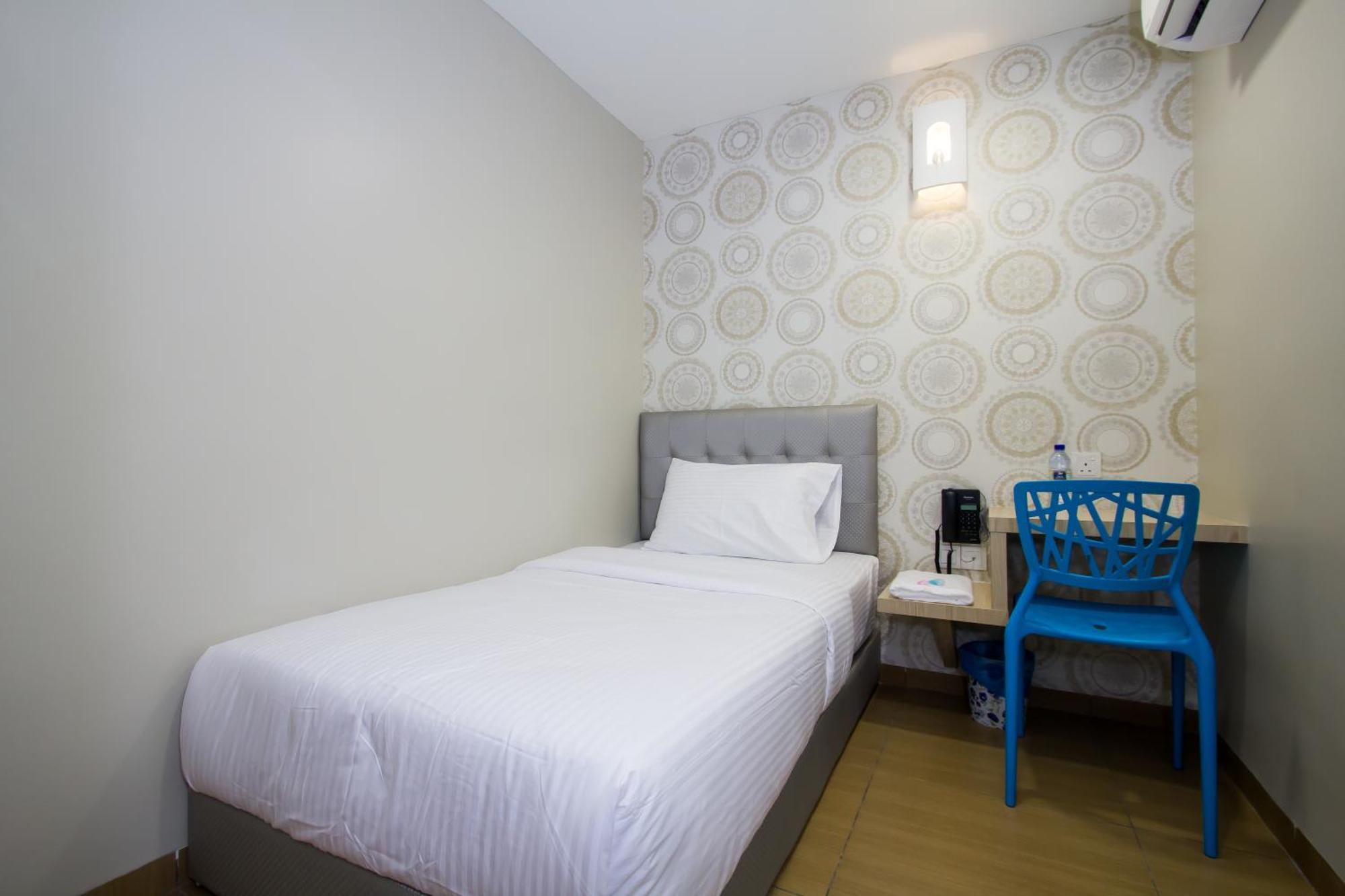 888 Boutique Hotel Batu Pahat Chambre photo