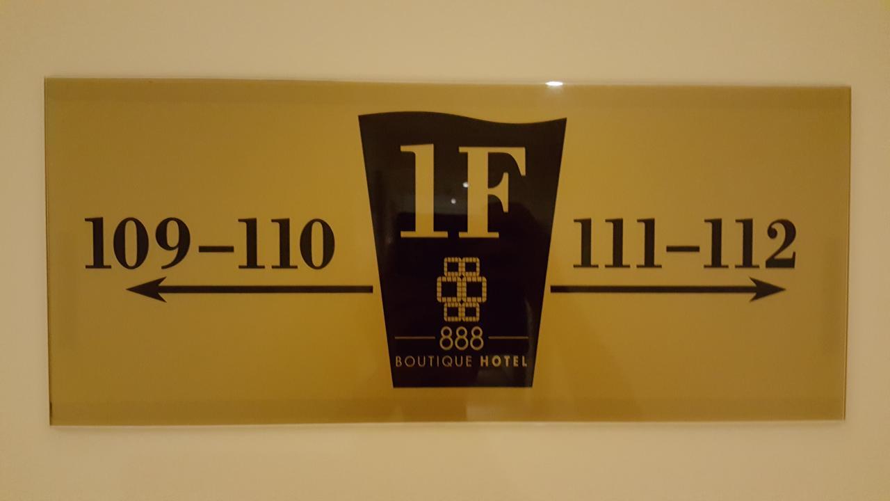 888 Boutique Hotel Batu Pahat Extérieur photo